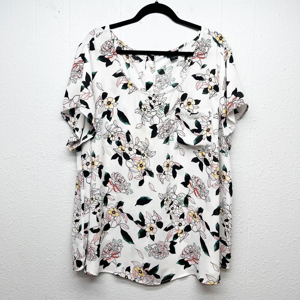 Torrid Floral Sheer Top Womens 3X Short Sleeve Relaxed Lightweight Casual Work
